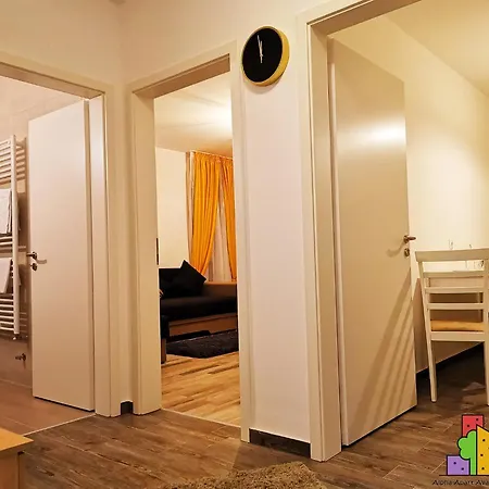 Alpha Apart Avantgarden Apartment *
