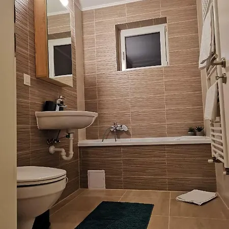 Apartment Alpha Apart Avantgarden *